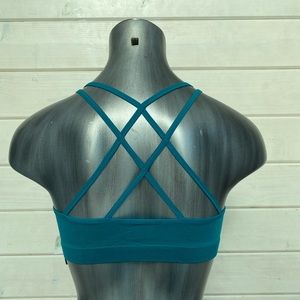 NWT. Teal sports bra. Size Small